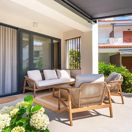 Lägenhet Luxury Mia Azure